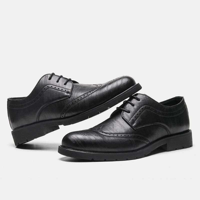 Plus Size Miesten Brogues Business Kengät Mukavat Moccasin Classic Mekkokengät Kaiverretut Derby