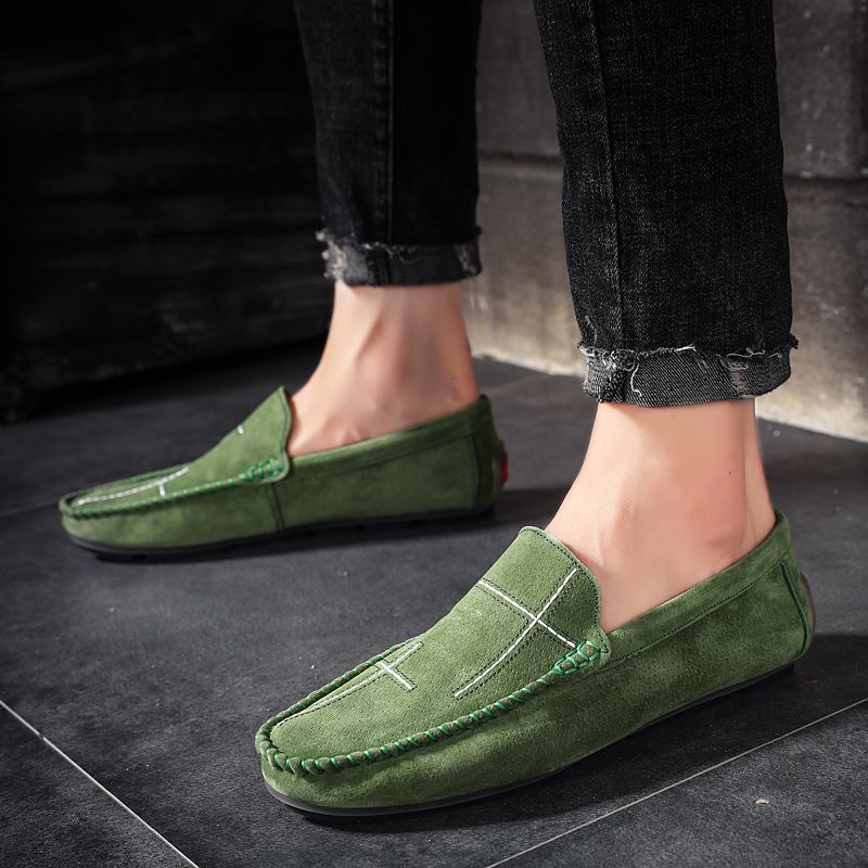 Isokokoiset Slip-on Loafers Nahka Herneet Kengät Rento Trendikkäät Miesten Retro Ajokengät Uudet