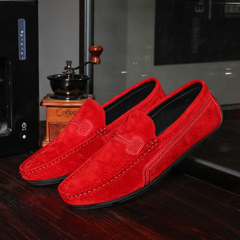 Isokokoiset Slip-on Loafers Nahka Herneet Kengät Rento Trendikkäät Miesten Retro Ajokengät Uudet