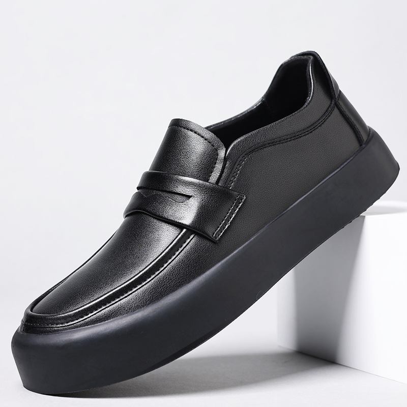 Loafers Miesten Syksyn Uudet Slip-on Ajonahka Pehmeäpohjaiset Himmeät Juhlakengät Mustat Business Doudou Kengät