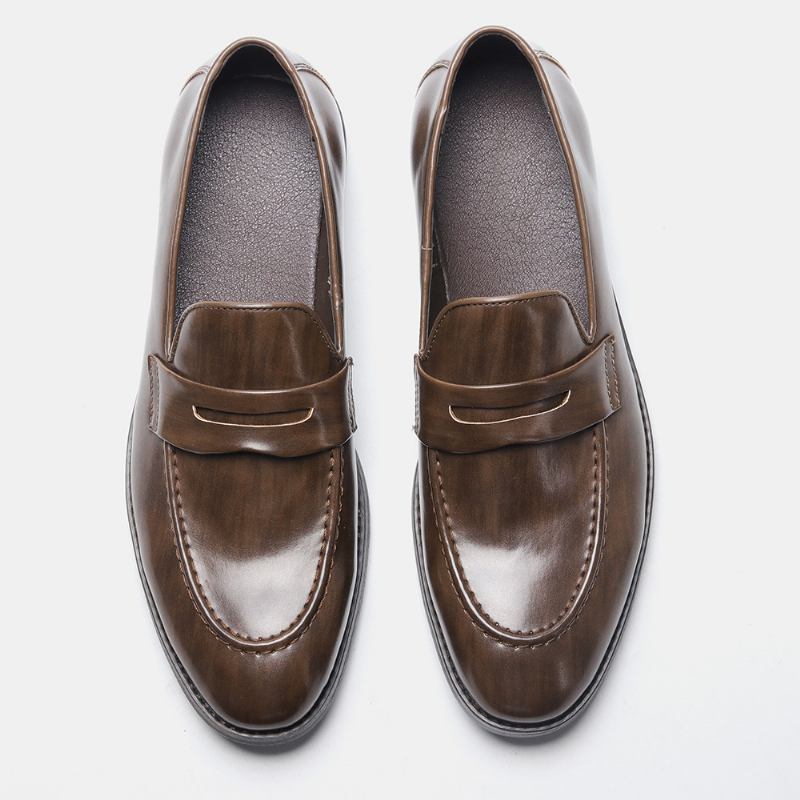 Miesten Kengät Plus Size Vapaa-ajan Mekkokengät Slip On Penny Kesäajokengät Loaferit